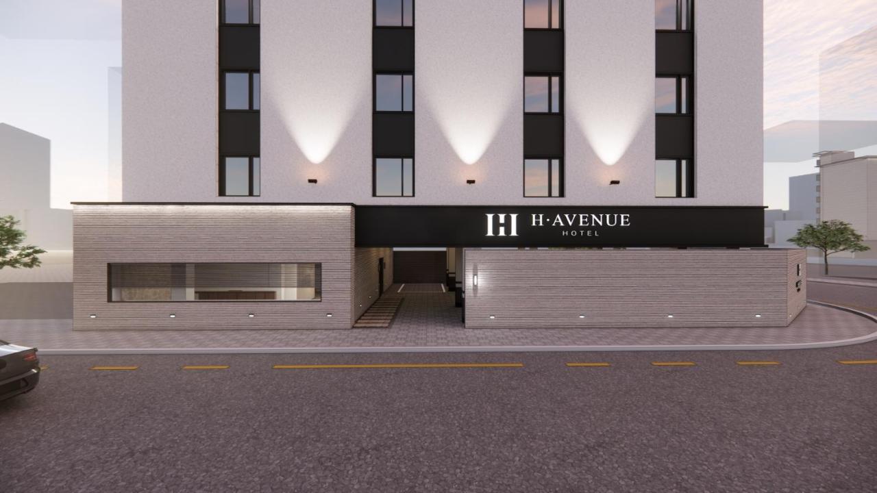 Busan H-Avenue Hotel Seomyeon Station Bagian luar foto